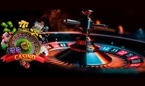 Pengalaman bermain live casino dengan dealer asli di aplikasi tombol88
