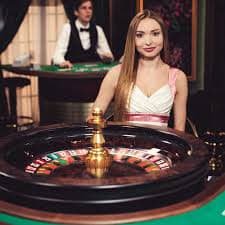Tampilan Lobby Game tombol88 menampilkan sportsbook, slot, dan live casino